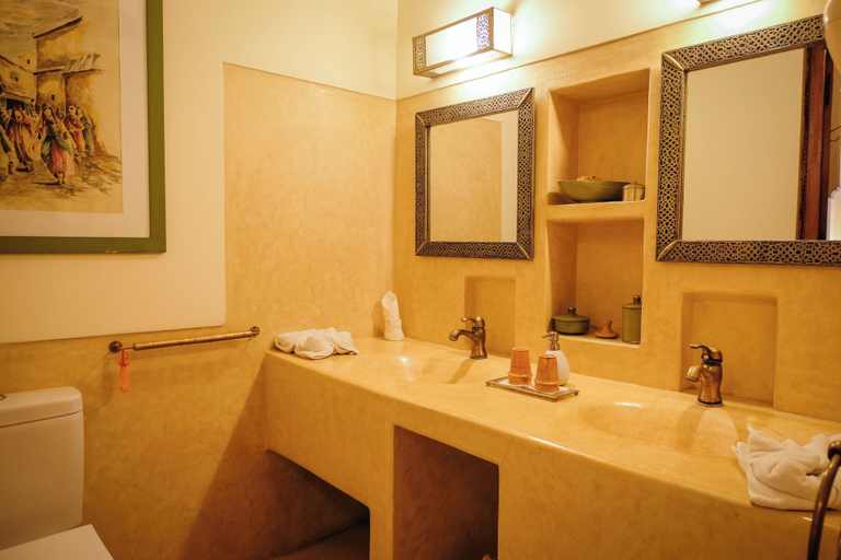 Bathroom 2, Riad Nirvana, Marrakech