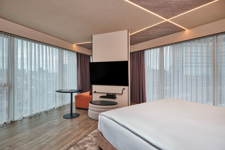 Bedroom 3, Novotel Istanbul Bomonti, Şişli
