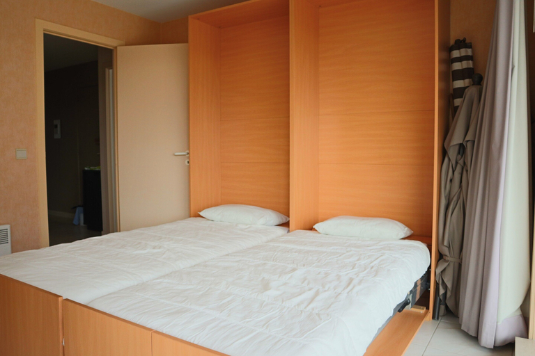 Room 3, Seafront Apartment in Nieuwpoort Bad, West-Vlaanderen