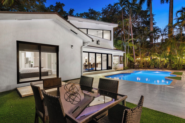 Exterior 2, Villa Zen, Miami-Dade