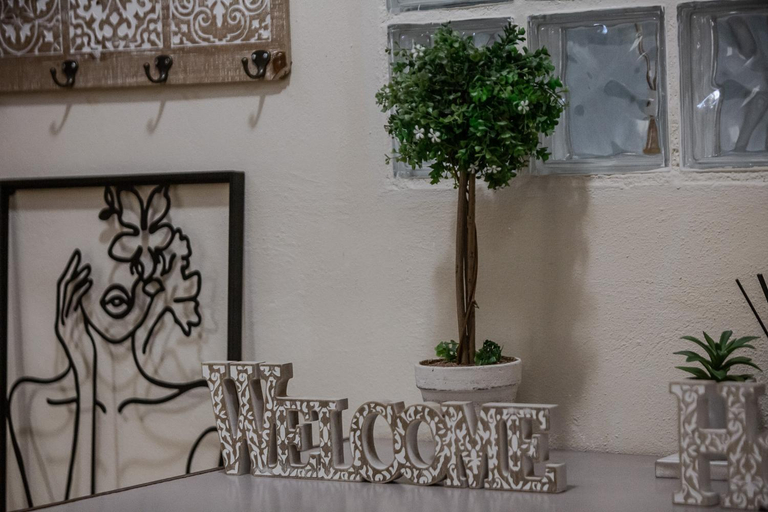 Food & Drinks, ZoYa`s Apartments, Thessaly