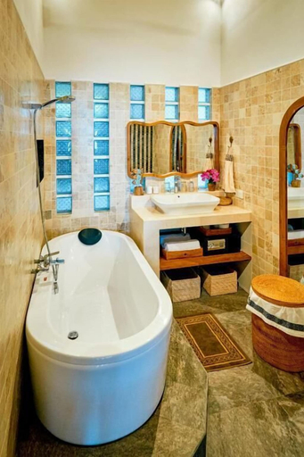 Bathroom 5, Kampung Kecil Front Beach, Karangasem