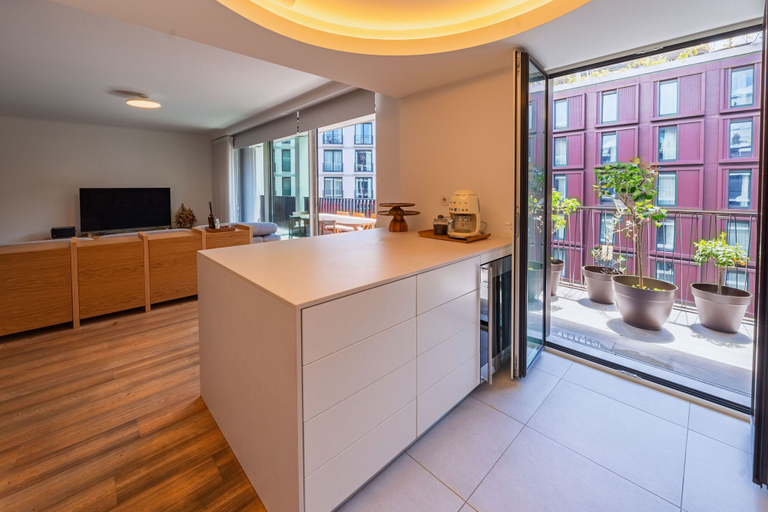 Room 3, Z - Market Residence 3D, Porto
