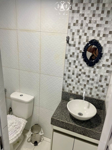 Bathroom 3, Casa da Lu, Salvador