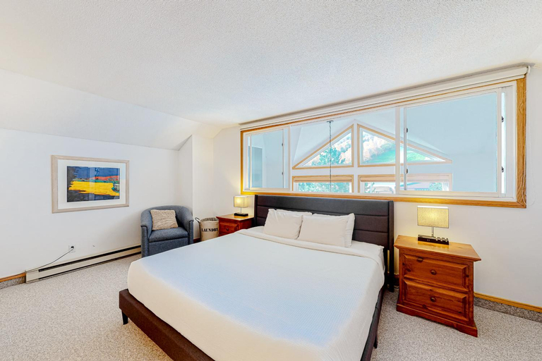 Bedroom 2, 3 Bedroom Home | Steps to Blue Mtn Village, Grey