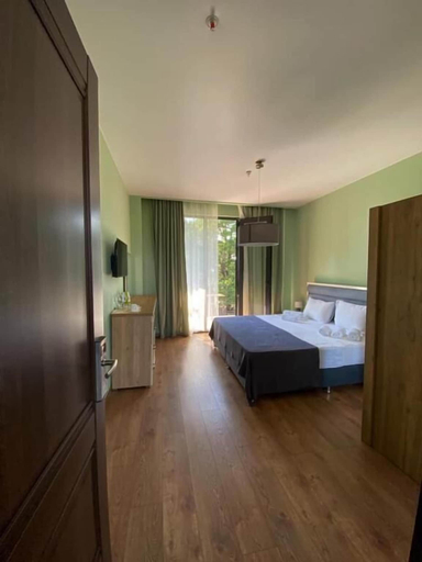 Bedroom 3, Kobuleti Garden Inn, Kobuleti