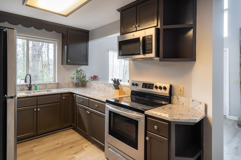 Private kitchen 2, Autumn Breeze, Sevier