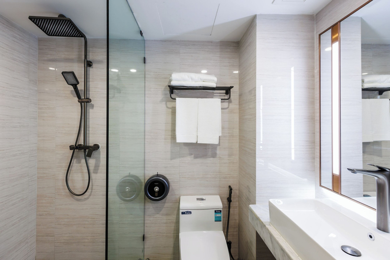 Bathroom 3, MARQUIS HOTEL, Bung Kum