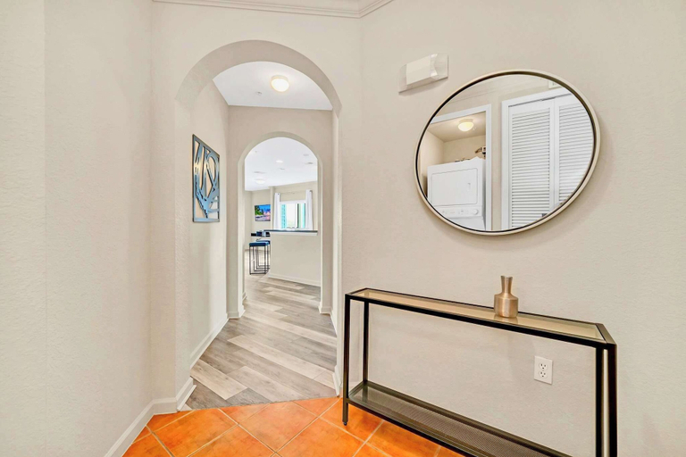 Interior 5, Upstay Pet Friendly Condo 6 Minutes From Disney, Orange