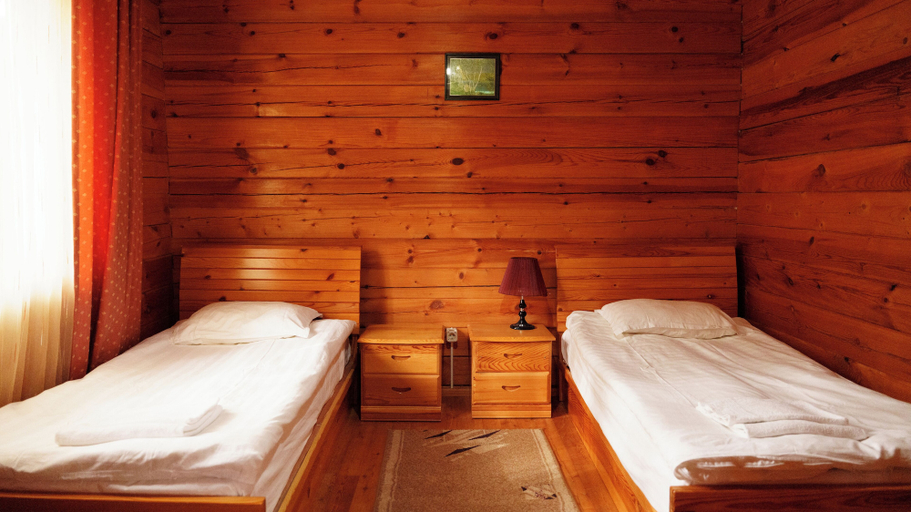 Room 4, Ohotnyy Dvor Korumdu, Ysyk-Köl (lake)