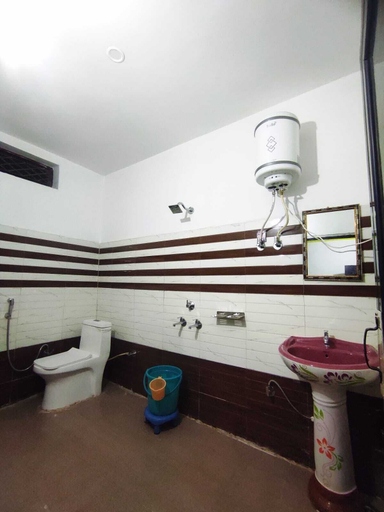 Bathroom 4, Hotal Mount Kedar, Rudraprayag