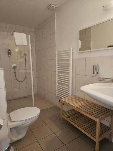 Bathroom, Hotel Rheinstein, Rheingau-Taunus-Kreis