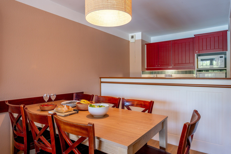 Dining 3, 8-Person Scenic Landes Forest Apartment, Landes
