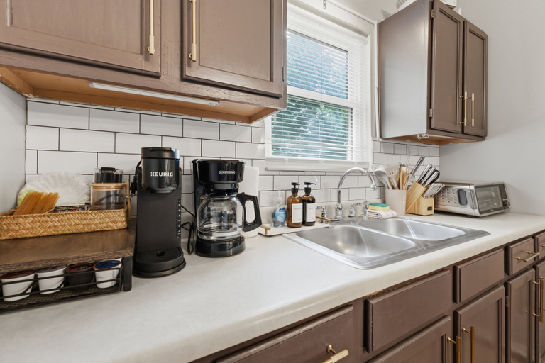 Private kitchen, Red Maple 3 Bedroom Cabin, Sevier