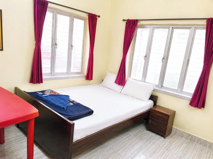 Room 3, Hotel Puja Kolkata, South 24 Parganas