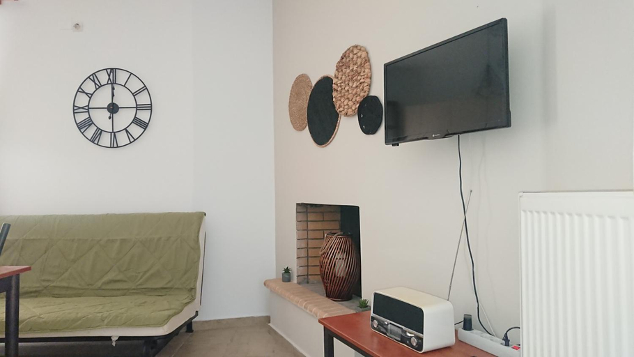 Bedroom 2, Vagionia Apartments, Peloponnese
