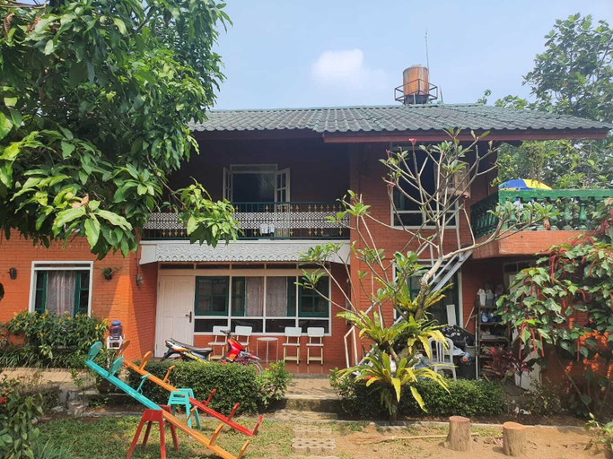 Exterior & Views 2, Cozzy Villa Swasti Cisarua, Bogor