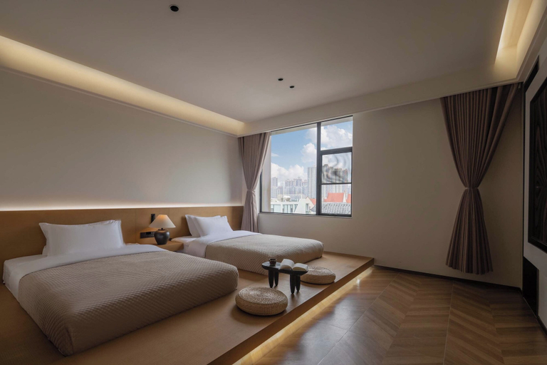 Room 3, Silver Beach Puyue Designer Homestay, Beihai