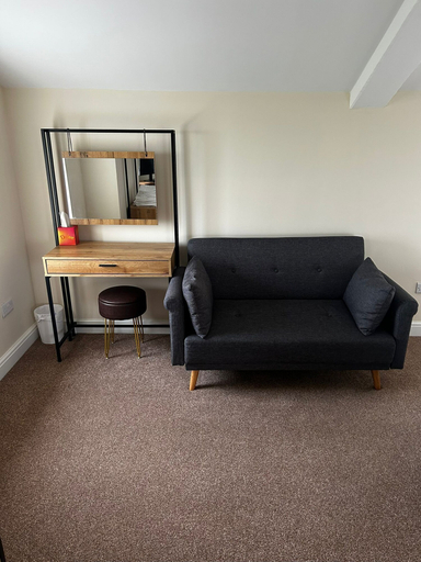 Others 5, Chevin End Guest House, Leeds