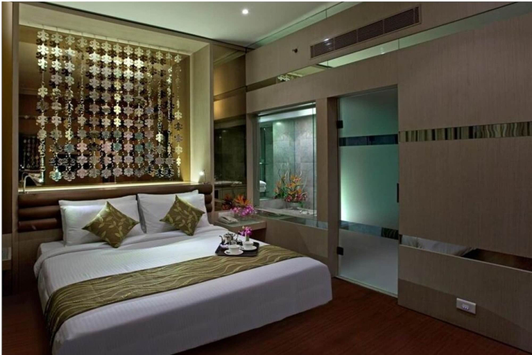 Bedroom 3, Hotel Supreme Heritage, Pune