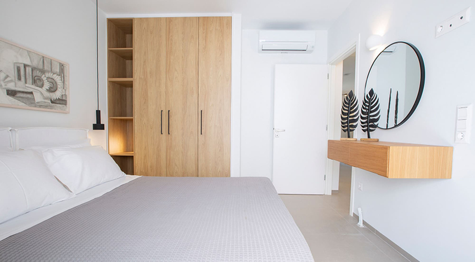 Bedroom 2, Lirides Suites, Ionian Islands