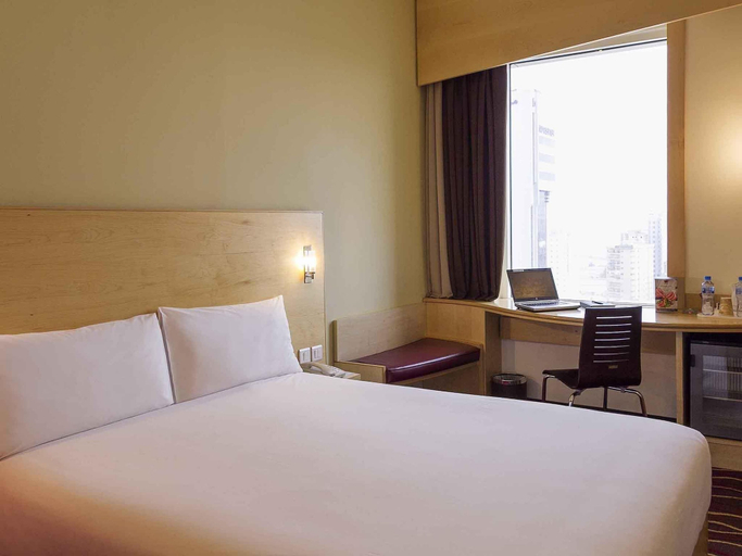 Bedroom 3, ibis Sharq, Kuwait City