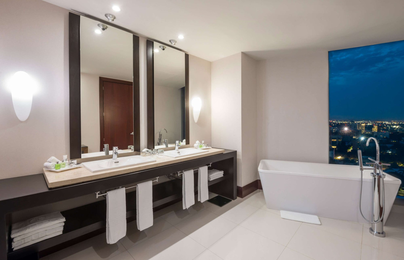 Bathroom 4, NH Collection Guadalajara Providencia, Guadalajara
