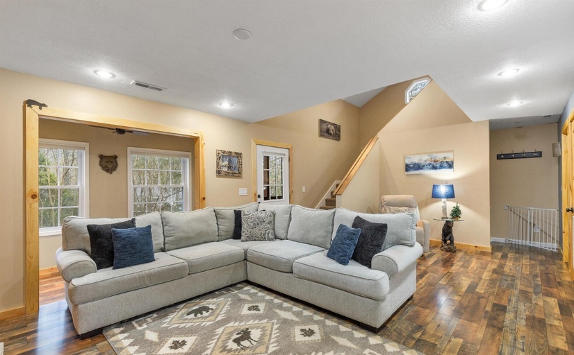 Living area 5, Heavenly Sunshine, Sevier