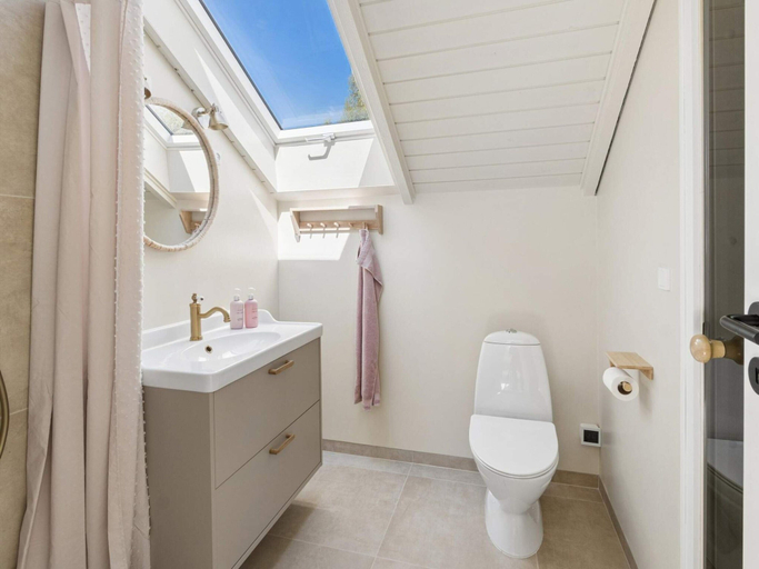 Bathroom 4, 4 Star Holiday Home in Rorvig, Odsherred