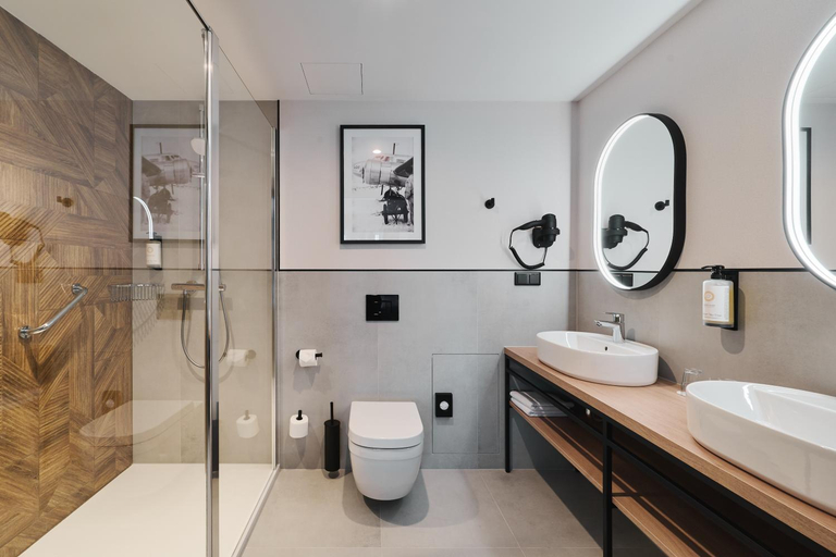 Bathroom 4, CAMPANILE PRIME WARSAW AIRPORT, Warsaw