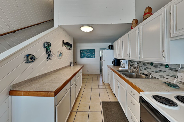 Property amenity 5, Take Me A Wave, Pender