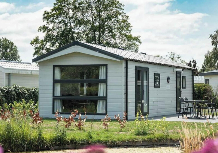 Primary image 2, Holiday Home in Dordrecht With Terrace