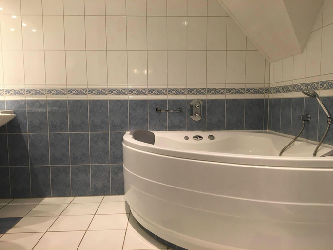 Bathroom 3, Restaurant & Hotel Hoog Holten, Rijssen
