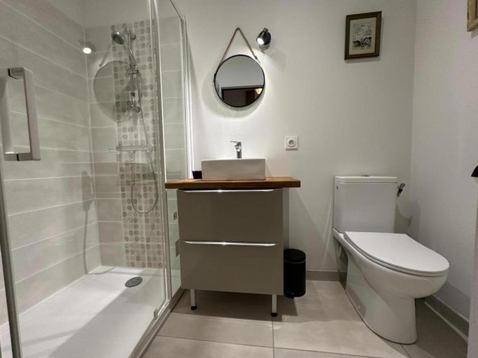 Bathroom 3, L'estanquet de la bastide, Landes