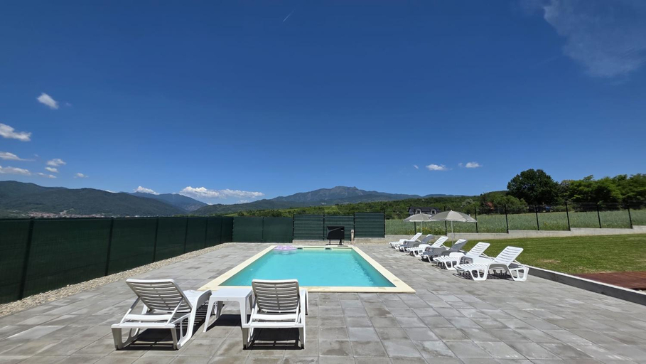 Sport & Beauty 2, Casa Anto, Calimanesti