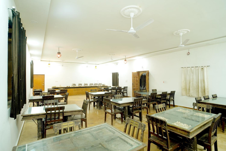 Food & Drinks 4, Best Desert Camp in Jaisalmer Red Velvet, Jaisalmer