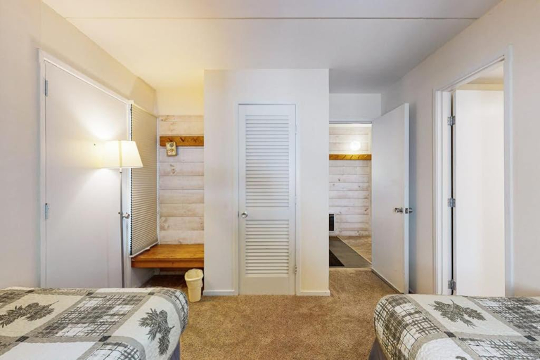 Bedroom 2, Bridges Resort, Washington