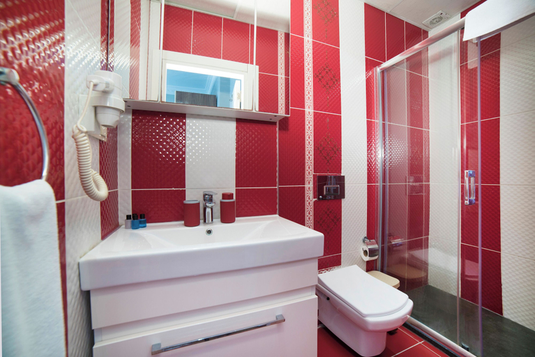 Bathroom 5, Zendy Suite Hotel, Beyoğlu