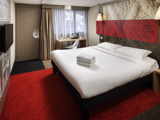 Bedroom 3, ibis Coventry South, Coventry