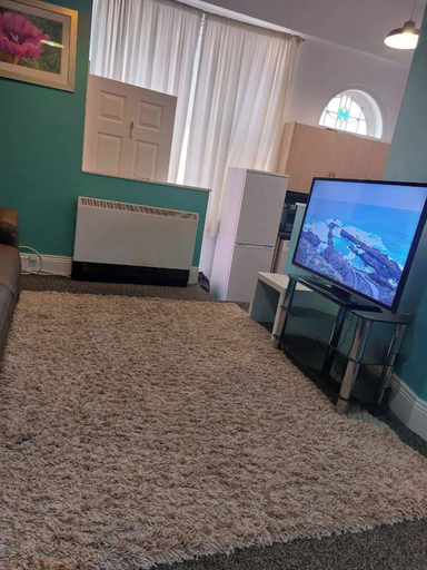 Living area 3, Apartment Sleeps 3 With Wifi, Sunderland