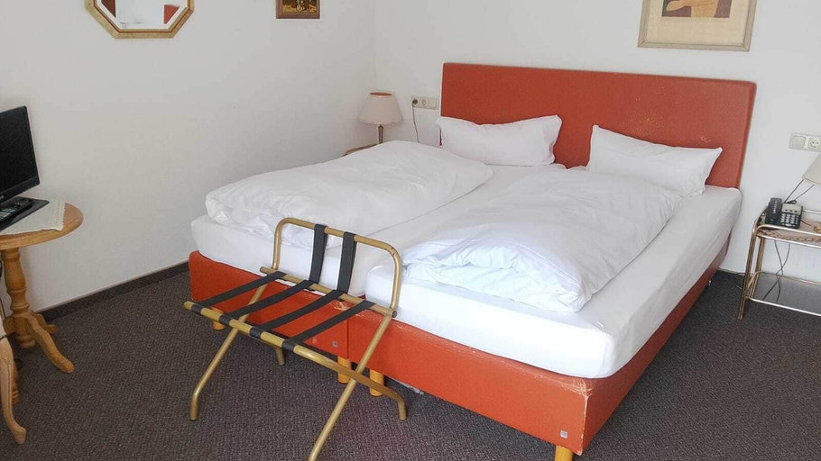 Bedroom 3, Hotel-Gasthof Resengörg, Forchheim
