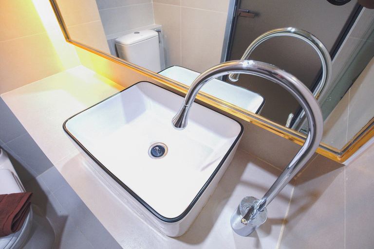 Bathroom 4, RESET at DMK, Don Muang