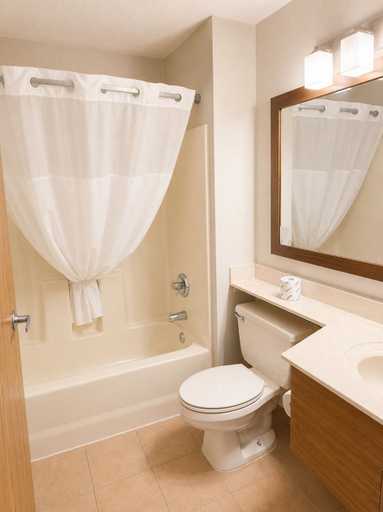 Bathroom 5, Days Inn by Wyndham Hinckley, Pine