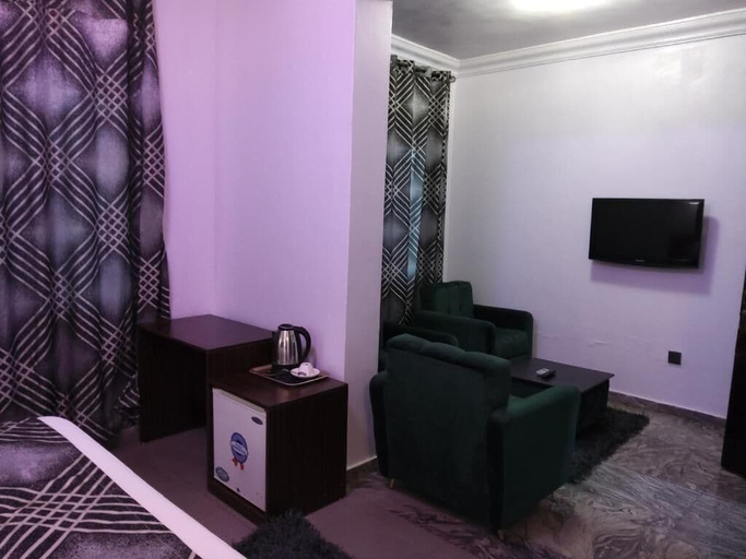 Others 5, Crownedge Hotels, Ikeja