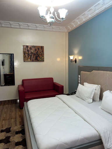 Room 2, INNO GROUP HOTEL, Mfoundi