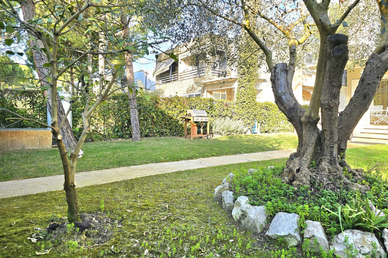 Property grounds 5, Lura 2 Holiday Homes 127, Durrësit