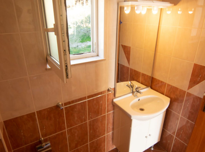 Bathroom 2, Villa Maslina-olive, Podgora