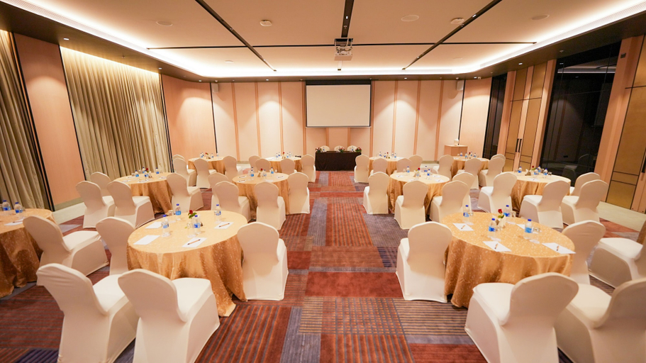 Banquet hall 2, 7 Apple Hotel Vizag, Visakhapatnam