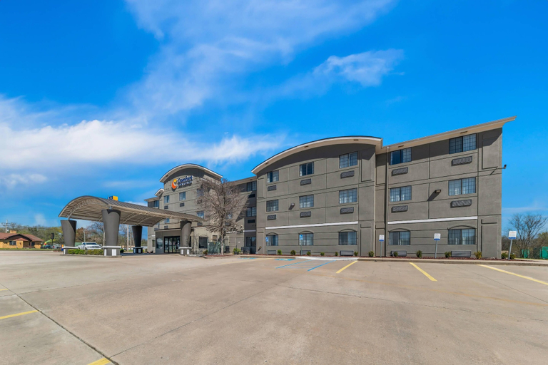 Exterior & Views 2, Comfort Inn & Suites Atoka, Atoka