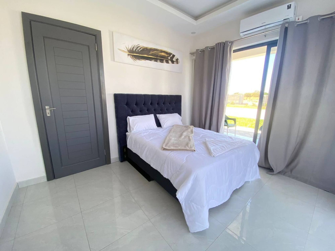 Room 3, Luxurious Motherland Apartments, Kafue